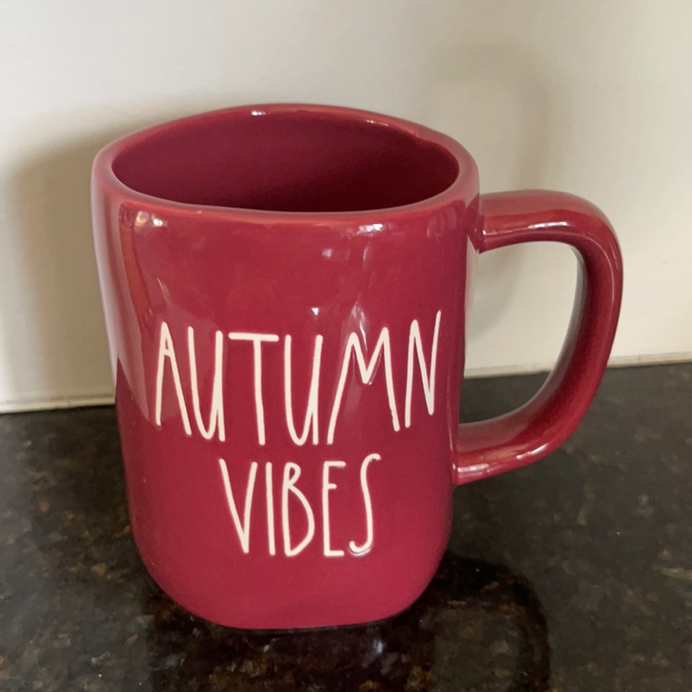 Rae Dunn - AUTUMN VIBES - mug